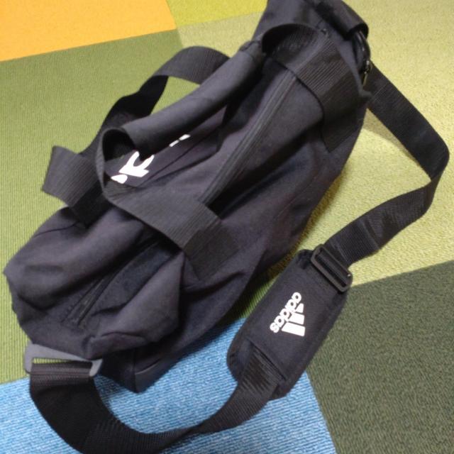 adidas@ubNV_[obO  uh 