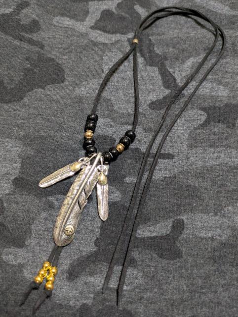 キムタク仕様★木村拓哉★3点フェザー★ホワイトハーツ★新品未着用★送料無料 < 男性アクセサリー/時計 キムタク仕様★木村拓哉★3点フェザー★ホワイトハーツ★新品未着用★送料無料 < 男性アクセサリー/時計の