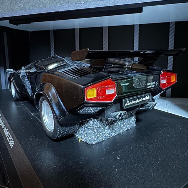 絶版未展示品 京商 1/18 ランボルギーニ カウンタック LP500 < ホビー 絶版未展示品 京商 1/18 ランボルギーニ カウンタック LP500 < ホビーの