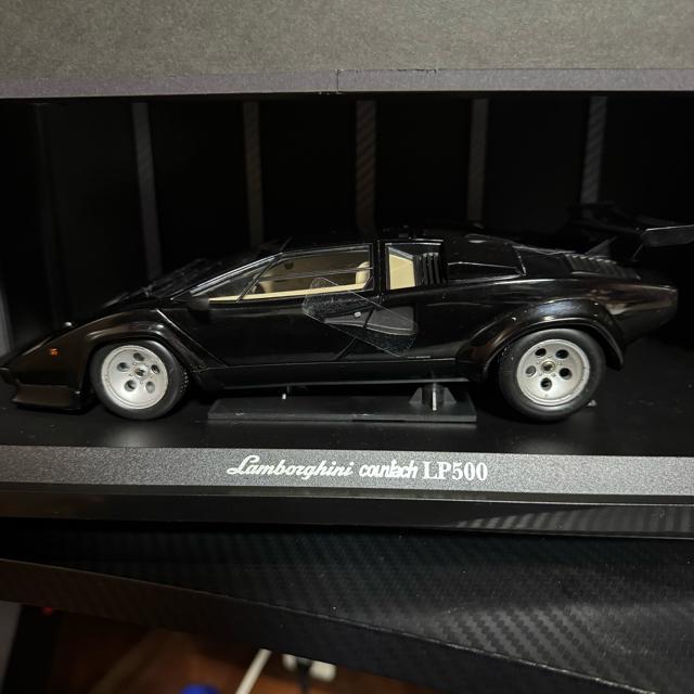 絶版未展示品 京商 1/18 ランボルギーニ カウンタック LP500 < ホビー 絶版未展示品 京商 1/18 ランボルギーニ カウンタック LP500 < ホビーの