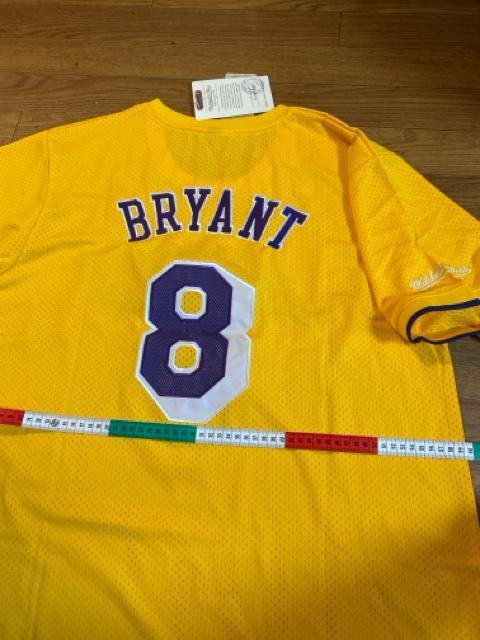 NBAロサンゼルス・レイカーズの半袖ユニホーム(XL) < レジャー/スポーツ NBAロサンゼルス・レイカーズの半袖ユニホーム(XL) < レジャー/スポーツの