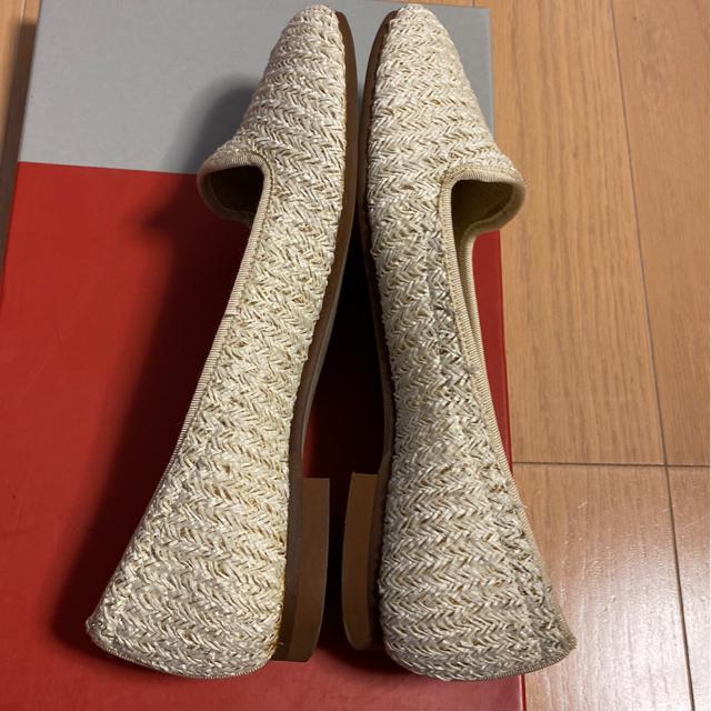 レディース靴/ベージュ.オフホワイト系/ほぼペタンコ(カカト低め)シューズ/オシャレパンプス/サイズ23p/中古 < 女性ファッション  レディース靴/ベージュ.オフホワイト系/ほぼペタンコ(カカト低め)シューズ/オシャレパンプス/サイズ23p/中古 < 女性ファッションの