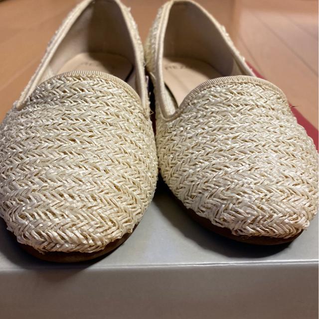 レディース靴/ベージュ.オフホワイト系/ほぼペタンコ(カカト低め)シューズ/オシャレパンプス/サイズ23p/中古 < 女性ファッション  レディース靴/ベージュ.オフホワイト系/ほぼペタンコ(カカト低め)シューズ/オシャレパンプス/サイズ23p/中古 < 女性ファッションの