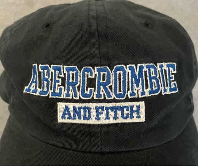 ABERCROMBIE and FITCH AoN@Be[W dグ@Lbv@ubN@t[TCY@jp@AJW