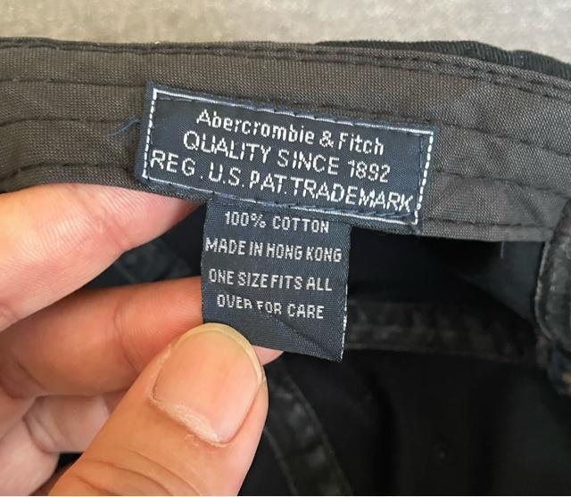 ABERCROMBIE and FITCH AoN@Be[W dグ@Lbv@ubN@t[TCY@jp@AJW