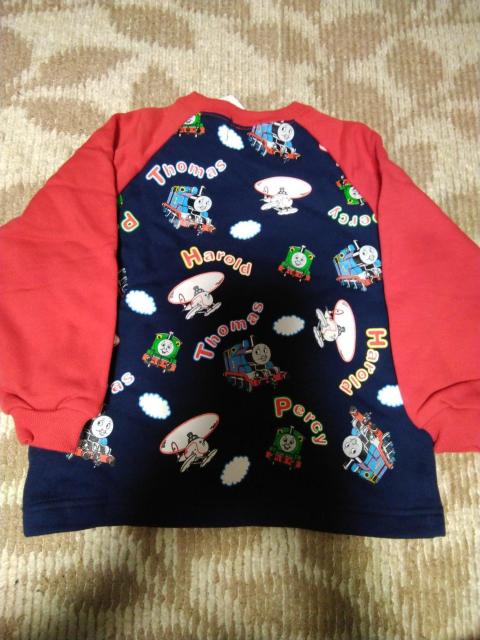 子供服   トーマス   裏起毛トレーナー  110cm < キッズ/ベビー  子供服   トーマス   裏起毛トレーナー  110cm < キッズ/ベビーの
