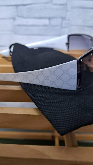 ☆GUCCI グッチ GG柄 ロゴ サングラス グレー/ホワイト/メンズ < ブランド ☆GUCCI グッチ GG柄 ロゴ サングラス グレー/ホワイト/メンズ < ブランドの