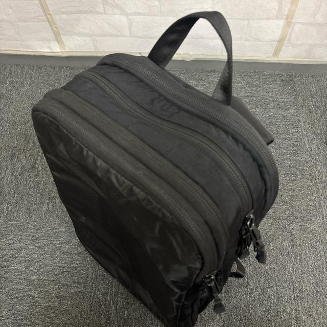 即決 HOLICC バックパック ブラック < 男性ファッション 即決 HOLICC バックパック ブラック < 男性ファッションの