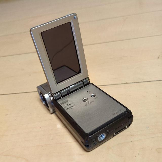 Sony �n���f�B�J�� HDR-TG1 �� �Ɠd/AV�� 