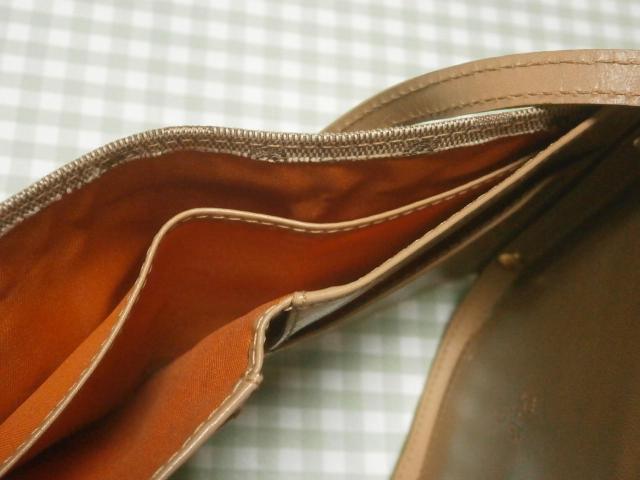 ◆ETRO エトロ ウォレット ショルダーバッグ ベージュ ペイズリー 中古品 < 女性ファッション  ◆ETRO エトロ ウォレット ショルダーバッグ ベージュ ペイズリー 中古品 < 女性ファッションの