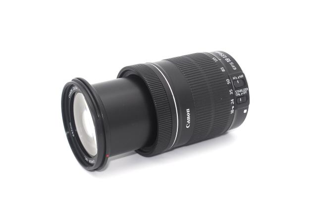 1{ƕ֗ȃYCanon EF-S 18-135mm IS  Ɠd/AV 