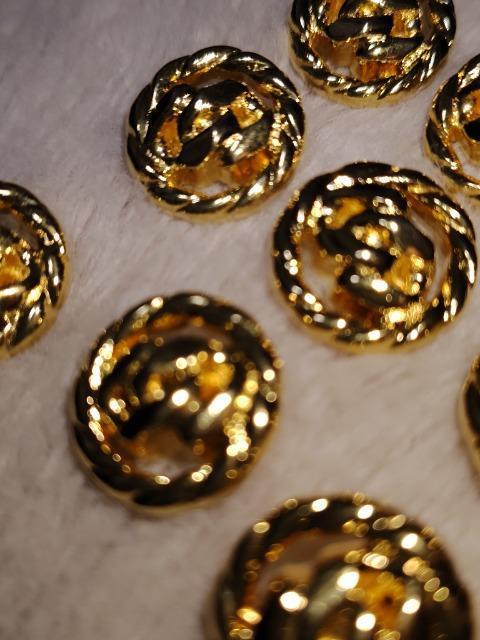 �S�[���h�̉����{�^����8�Z�b�g�����i�ł��I �� �y�b�g/��|/���|�� 