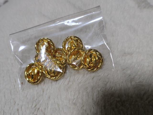 �S�[���h�̉����{�^����8�Z�b�g�����i�ł��I �� �y�b�g/��|/���|�� 