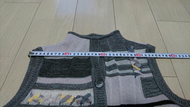 値下げ ベスト 阪神百貨店で購入 定価10000円以上 < 女性ファッション  値下げ ベスト 阪神百貨店で購入 定価10000円以上 < 女性ファッションの