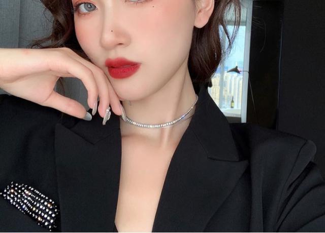 華奢魅せ●2連ビジュー スネークチェーンネックレス●シルバー●チョーカーネックレス スネークネックレス < 女性アクセサリー/時計  華奢魅せ●2連ビジュー スネークチェーンネックレス●シルバー●チョーカーネックレス スネークネックレス < 女性アクセサリー/時計の