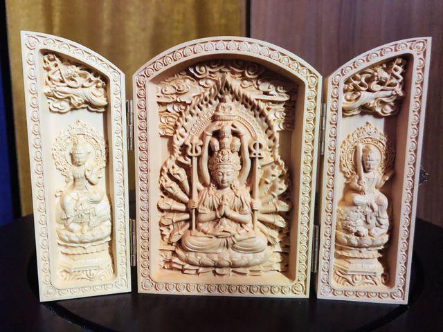 送料無料 柘植木彫仏像 千手観音 開閉式箱型 < インテリア/ライフ  送料無料 柘植木彫仏像 千手観音 開閉式箱型 < インテリア/ライフの