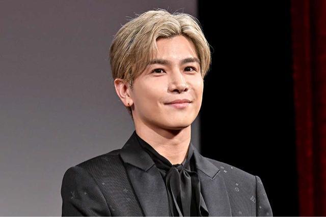 【送料無料】岩田剛典 最新写真フォト10枚セット Z < タレントグッズ  【送料無料】岩田剛典 最新写真フォト10枚セット Z < タレントグッズの