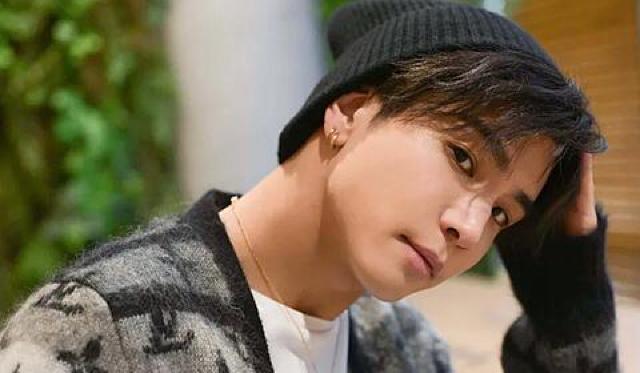 【送料無料】岩田剛典 最新写真フォト10枚セット Z < タレントグッズ  【送料無料】岩田剛典 最新写真フォト10枚セット Z < タレントグッズの