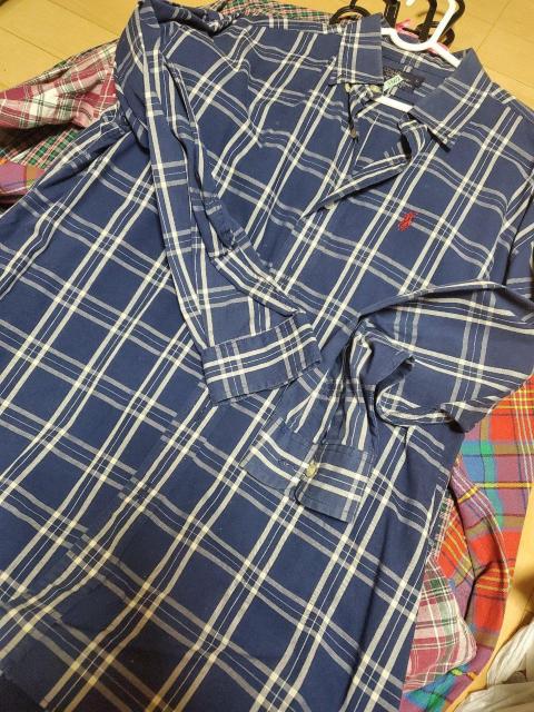 未使用に近い!RALPH LAUREN 長袖シャツ 薄手! フルボタン。男&女OK < ブランド 未使用に近い!RALPH LAUREN 長袖シャツ 薄手! フルボタン。男&女OK < ブランドの