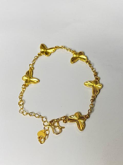 【人気】バタフライ ブレスレット ゴールド 蝶々モチーフ お洒落 鉄製 アクセサリー 5.3g < ホビー 【人気】バタフライ ブレスレット ゴールド 蝶々モチーフ お洒落 鉄製 アクセサリー 5.3g < ホビーの