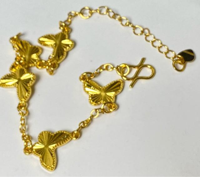【人気】バタフライ ブレスレット ゴールド 蝶々モチーフ お洒落 鉄製 アクセサリー 5.3g < ホビー 【人気】バタフライ ブレスレット ゴールド 蝶々モチーフ お洒落 鉄製 アクセサリー 5.3g < ホビーの
