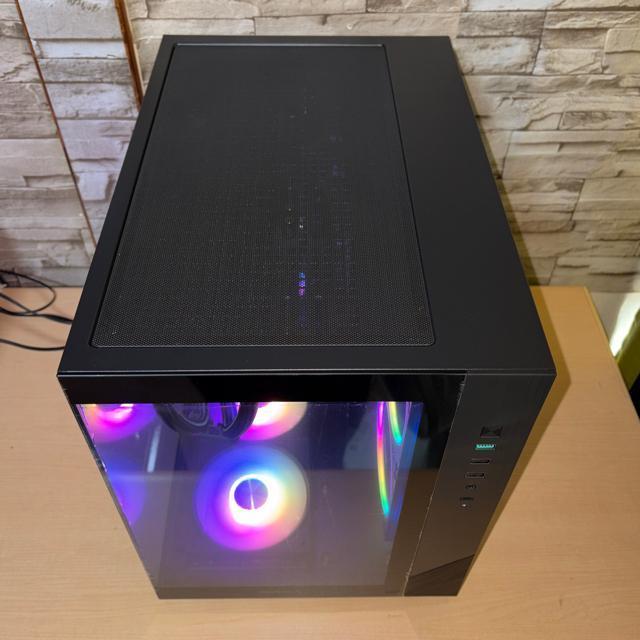 �y�������ȊO�V�i�z�Q�[�~���OPC Ryzen7 7800X3D RXTX5070 SSD1TB ������32GB 850W �� PC�{��/���Ӌ@��� 