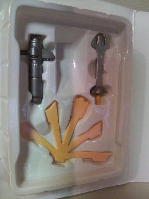 gp MdX[p[{bg M 3e S[V[O 1999  zr[ 