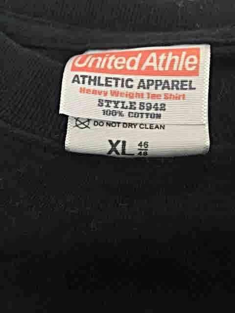 美品 バクプリ Tシャツ < 男性ファッション  美品 バクプリ Tシャツ < 男性ファッションの