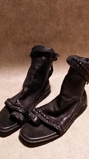ViKMRIIP BLACK METAL BOOTS SANDAL 2  uh 