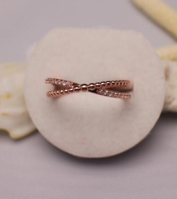 送料無料※婚約指輪 9号/10号/12号/13号/15号/16号 クロス Czダイヤ リング★ピンクゴールド < 女性アクセサリー/時計 送料無料※婚約指輪 9号/10号/12号/13号/15号/16号 クロス Czダイヤ リング★ピンクゴールド < 女性アクセサリー/時計の