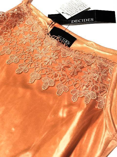 新品〈ロングキャミソール〉 スリップ ワンピース オレンジ胸元レース(膝上Mサイズ)未開封タグ付き < 女性ファッション  新品〈ロングキャミソール〉 スリップ ワンピース オレンジ胸元レース(膝上Mサイズ)未開封タグ付き < 女性ファッションの