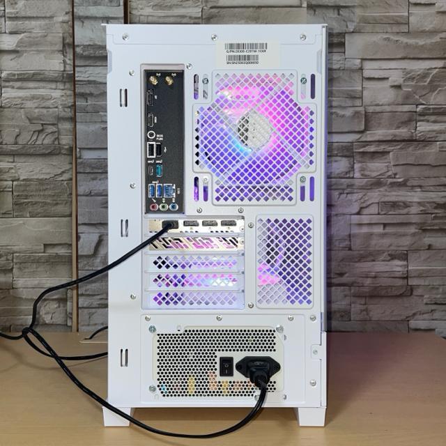 yViQ[~OPCzRyzen7 7800X3D RX9070XT SSD1TB 32GB 850W
