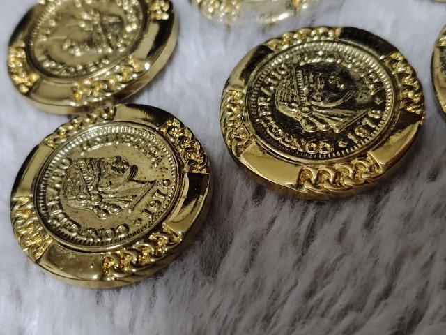 �S�[���h�̂������{�^����6�{���P�Z�b�g �� �y�b�g/��|/���|�� 