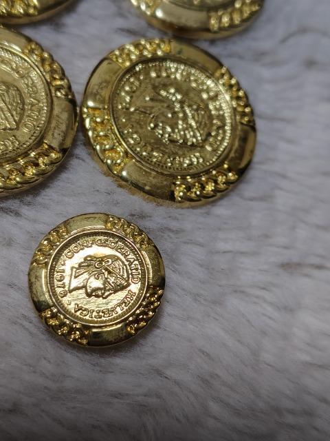 �S�[���h�̂������{�^����6�{���P�Z�b�g �� �y�b�g/��|/���|�� 