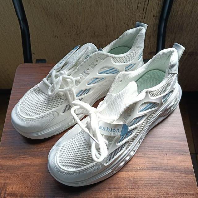 新品 26cm メンズ スニーカー ホワイト シューズ 靴 男女兼用 レディース < 男性ファッション 新品 26cm メンズ スニーカー ホワイト シューズ 靴 男女兼用 レディース < 男性ファッションの