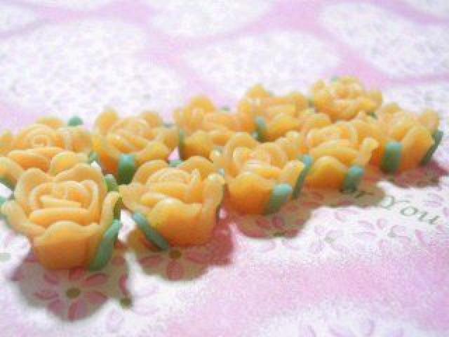 《New》<樹脂粘土>樹脂バラ(薔薇)*デコパーツ【オレンジ=10個セット】 < 香水/コスメ/ネイル  《New》<樹脂粘土>樹脂バラ(薔薇)*デコパーツ【オレンジ=10個セット】 < 香水/コスメ/ネイルの
