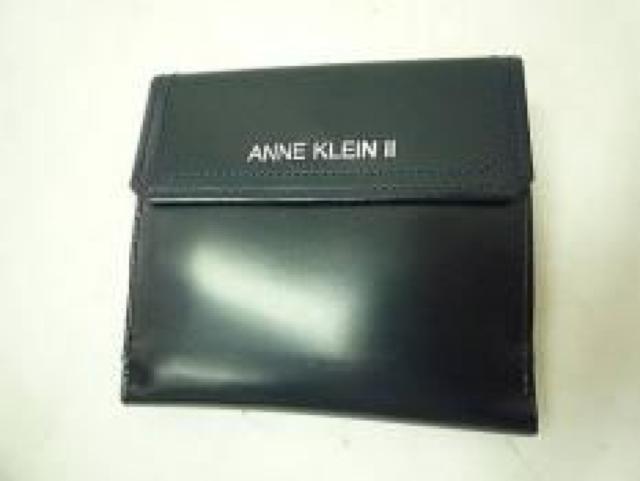 正規ANNE KLEIN U両面財布☆ネイビー美品 < 女性ファッション  正規ANNE KLEIN U両面財布☆ネイビー美品  < 女性ファッションの