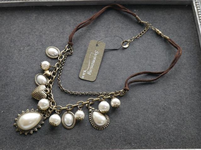 新品summoningゴスロリ姫系アンティーク調mixパールネックレス < 女性アクセサリー/時計  新品summoningゴスロリ姫系アンティーク調mixパールネックレス < 女性アクセサリー/時計の