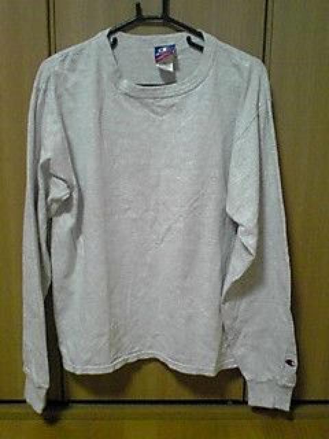 ‘チャンピオン’長袖Tシャツ < ブランド ‘チャンピオン’長袖Tシャツ < ブランドの