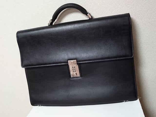 K VERSACE FT[` rWlXobO u[tU[P[X ފ _CbN Y NVbN X[c   uh 