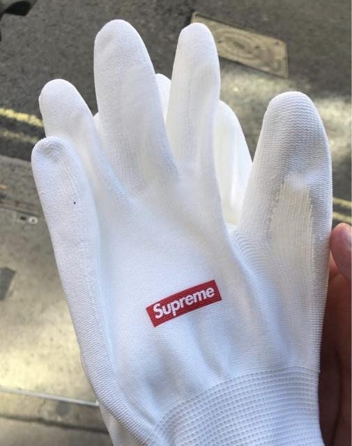 Supreme 軍手 20AW 20FW 未開封 < ブランド  Supreme 軍手 20AW 20FW 未開封  < ブランドの