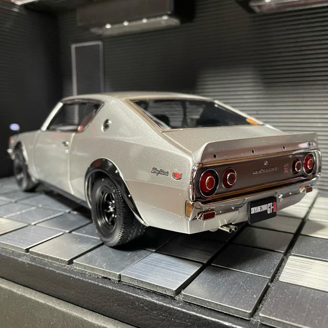 新品  京商 1/18 日産 スカイライン 2000 GT-R (KPGC110) シルバー < ホビー  新品  京商 1/18 日産 スカイライン 2000 GT-R (KPGC110) シルバー < ホビーの