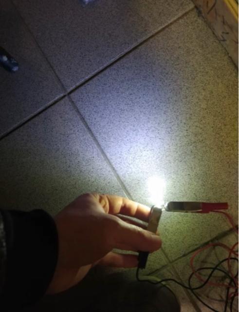 【2個】T10 最新超高輝度ポジションランプ クリア LED(6000K白) < 自動車/バイク 【2個】T10 最新超高輝度ポジションランプ クリア LED(6000K白) < 自動車/バイク