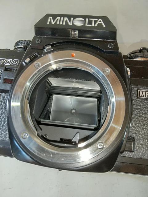 MINOLTA X-700  i + MD 50mm 1:1.7 + MC 135mm 1:2.8  Ɠd/AV 