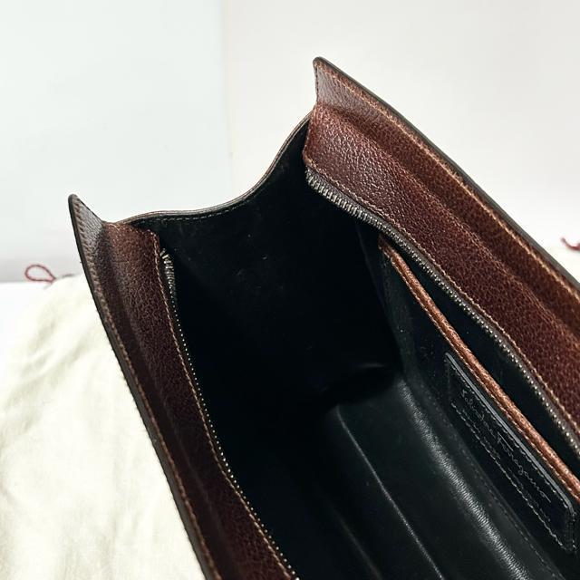 ���i Salvatore Ferragamo �t�F���K�� �Z�J���h�o�b�O �N���b�`�o�b�O AU24-0035 ���U�[ �����Y �� �u�����h�� 