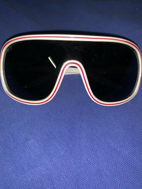 ���C�o���@�q���p�H�@�T���O���X  �� �u�����h�� 