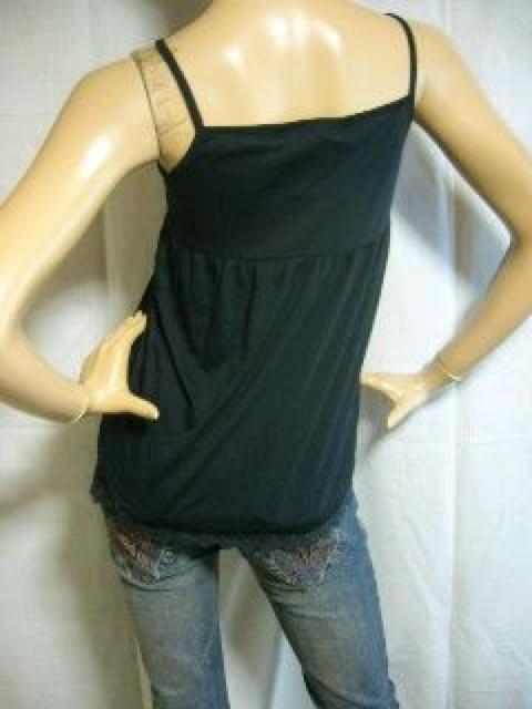 スパンコール付♪胸元&裾花柄刺繍レースキャミソール < 女性ファッション  スパンコール付♪胸元&裾花柄刺繍レースキャミソール < 女性ファッションの