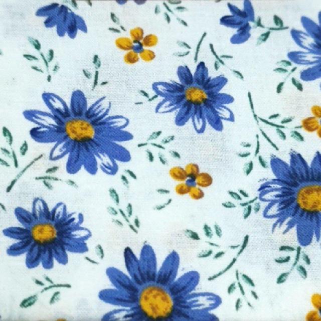 新品 カットクロス ブルーE 大きな花柄 はぎれ生地 送料無料 < ペット/手芸/園芸  新品 カットクロス ブルーE 大きな花柄 はぎれ生地 送料無料 < ペット/手芸/園芸の
