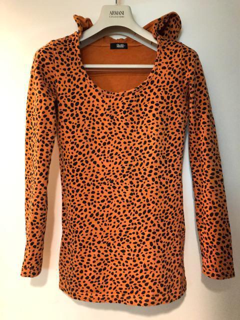 特価★品薄★極美品GLAD NEWS長袖パーカーオレンジ色総柄豹柄?フーディ着痩せ大活躍スタイリッシュ < 女性ファッション  特価★品薄★極美品GLAD NEWS長袖パーカーオレンジ色総柄豹柄?フーディ着痩せ大活躍スタイリッシュ < 女性ファッションの