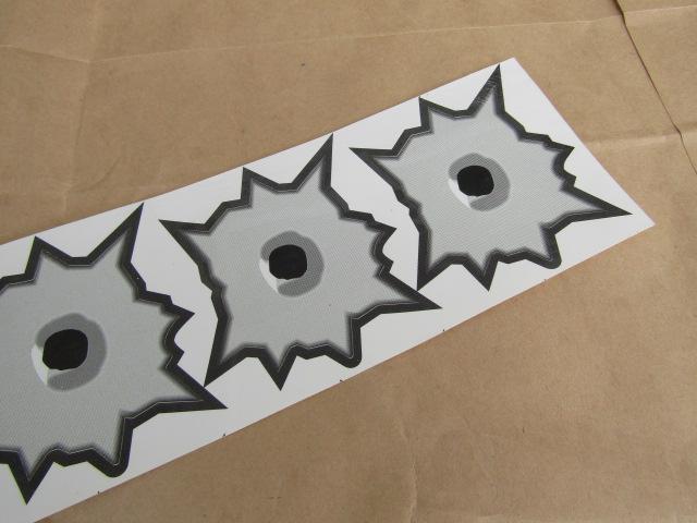 ●6連発 大口径 !弾痕! 撃たれちゃいました! 超リアル !ステッカーB! < 自動車/バイク ●6連発 大口径 !弾痕! 撃たれちゃいました! 超リアル !ステッカーB! < 自動車/バイク